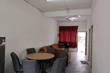Single Storey Semi Detached House at Serian Town For Rent Located at Jalan Kampung Cina, Serian