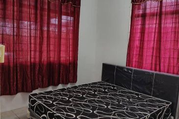 Single Storey Semi Detached House at Serian Town For Rent Located at Jalan Kampung Cina, Serian