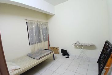MJC Soho Apartment For Rent!
