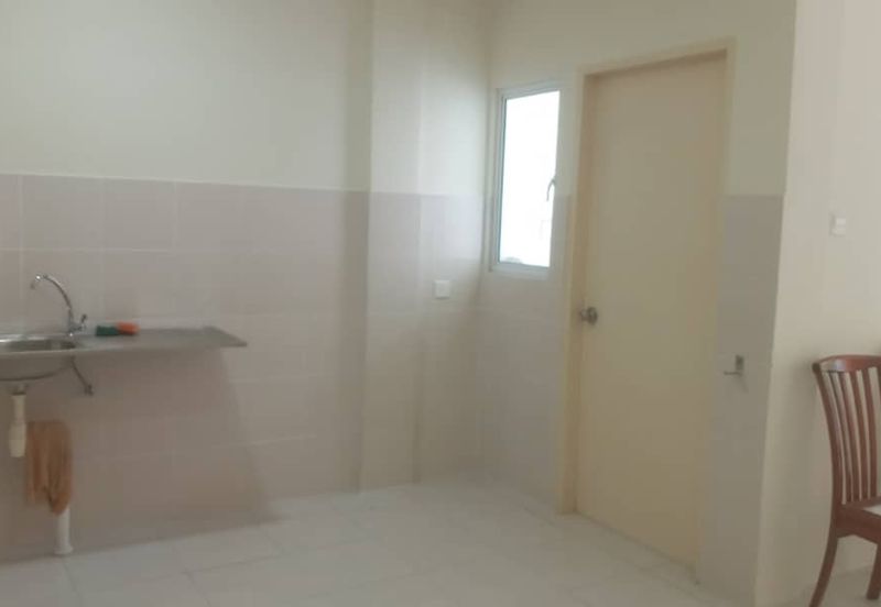 Stutong Heights 2 Apartment For Rent Located at Jalan Stampin Baru