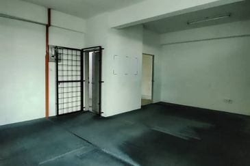 Second Floor Intermediate Shoplot/Office For Rent! Located at Jalan Kereta Api 3rd Mile 