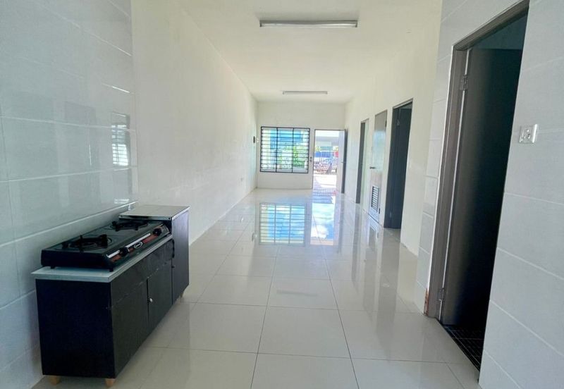 Joyous Park Single Storey House (9th Miles) For Sale!