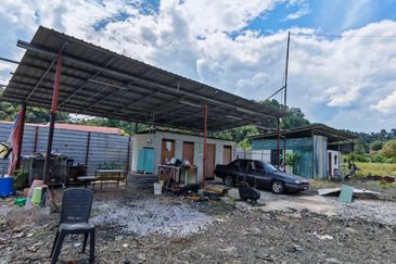 Facing Main Road Land For Rent! Located at 15th Mile