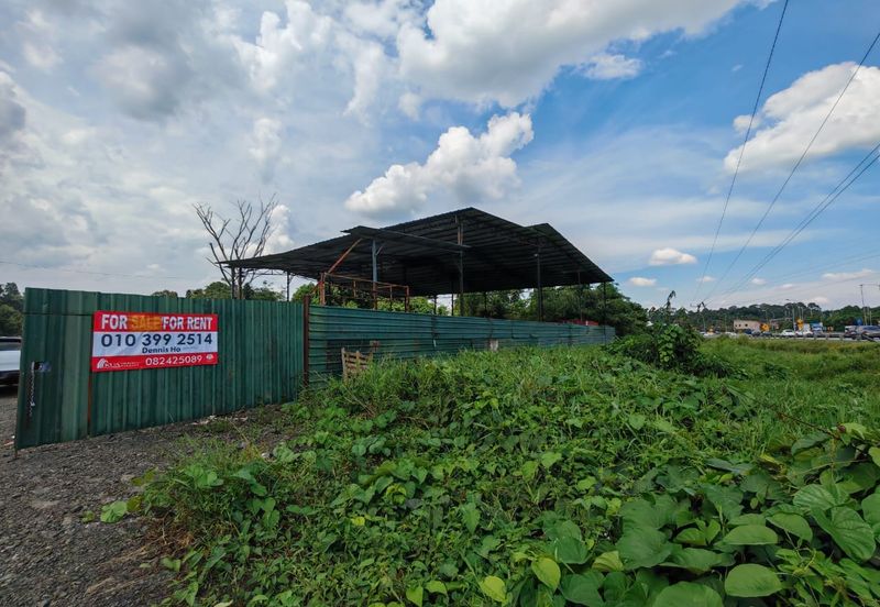 Facing Main Road Land For Rent! Located at 15th Mile