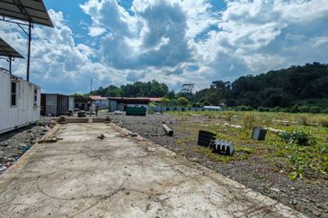 Facing Main Road Land For Rent! Located at 15th Mile