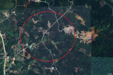 Land For Sale! Located at Jalan Selarat, Lundu