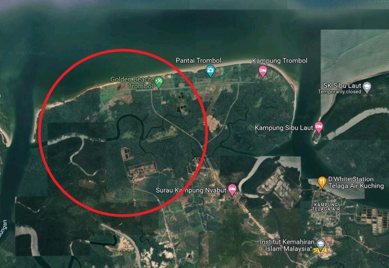 Beach Front Land for Sale! Located at Golden Beach, Trombol