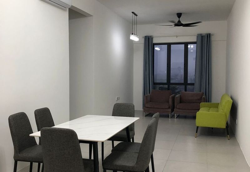 The Glen Apartment For Sale! Located at Arang Road