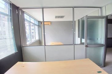 Chonglin Park First Floor Unit For Sale Located at Jalan Tabuan, Kuching