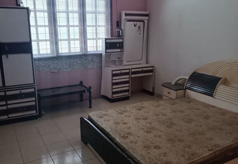 Single Storey Bungalow / Detached House For Sale! Located at Desa Wira, Kuching City Mall