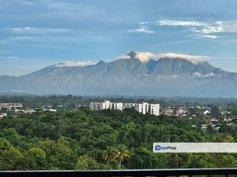 The Podium Apartment For Sale! Located at 3rd Mile, Opposite Aeon, Sarawak, Kuching