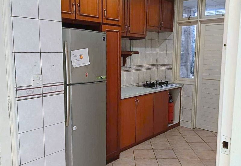 Village Grove Condominium