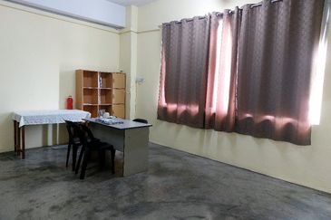 Shop Lot For Rent! Located at 3rd mile, Everbright Park