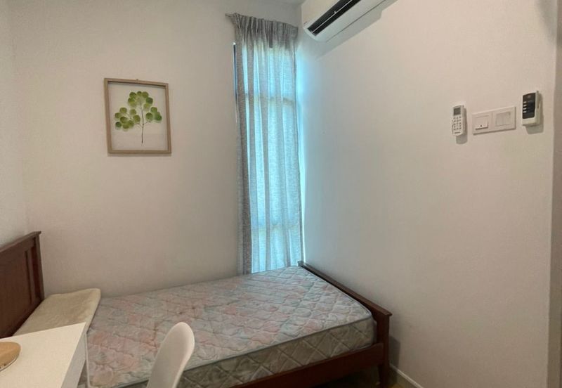 Sapphire On The Park