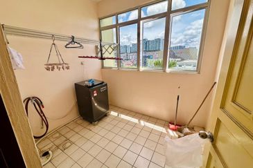 Floridale Condominium