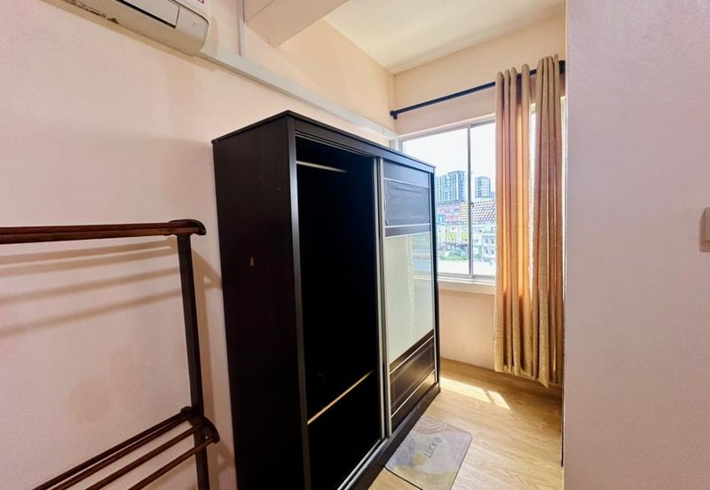 Floridale Condominium