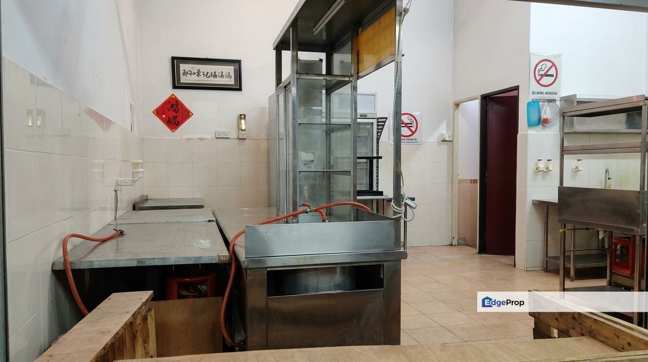  Ground Floor Intermediate Shoplot For Rent! 📍Located at Jalan Song, near Taman Sahabat, Sarawak, Kuching