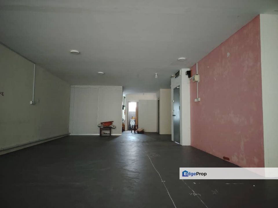 Miri 2-Storey Shoplot For Sale 📍 Location: Permyjaya, Miri, Sarawak, Miri