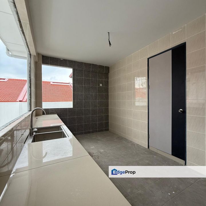  New Double Storey Semi-detached House For Sale at Taman Tunku, Miri, Sarawak, Miri