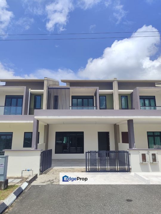 Double Storey Terrace House For Sale  Pine Residence 86 / Pine Square / Batu Kawa, Sarawak, Kuching