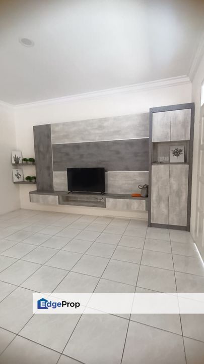 Double Storey Semi Detached House For Rent! Located at Stampin Tengah, Sarawak, Kuching