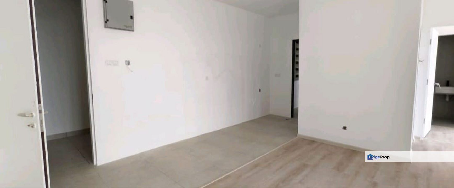 Milano Eight Condominium (Corner Unit) For Sale! Located at Jalan Wan Alwi, Opposite Vivacity, Sarawak, Kuching