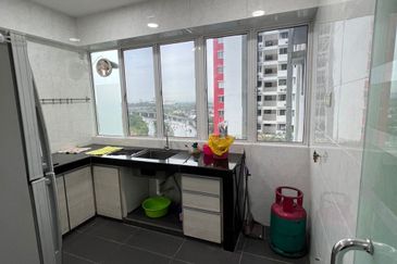 Main Place Residence