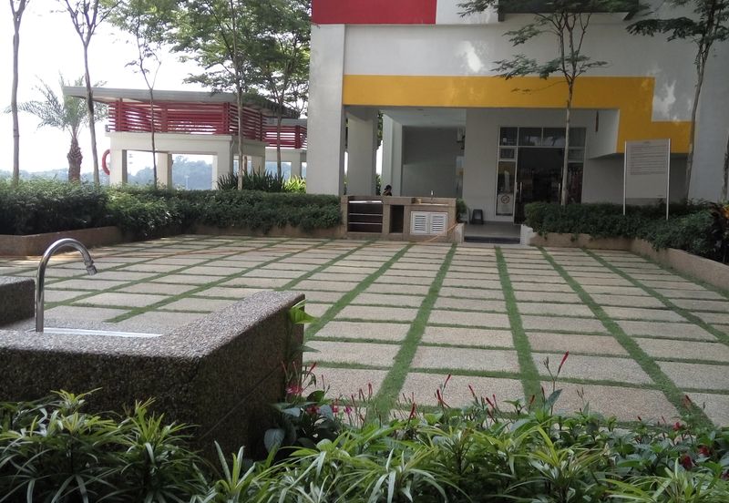 Main Place Residence