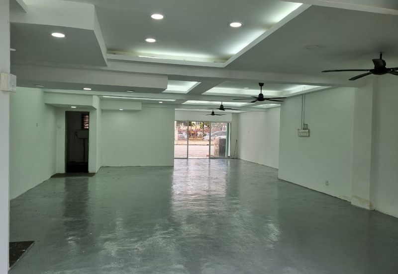 Subang Perdana Goodyear Court 10