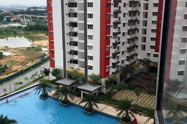 Main Place Residence