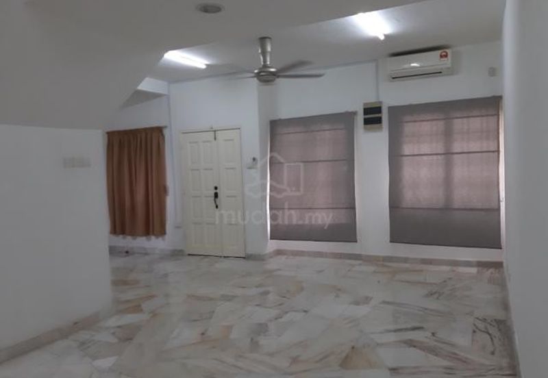 Jalan Putra Permai 10/2  C