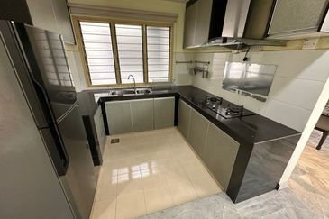 Subang Perdana Goodyear Court 9