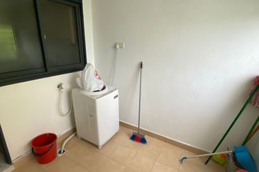 Main Place Residence