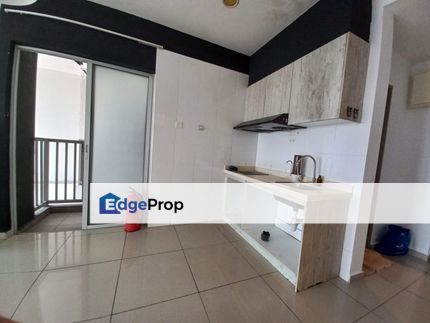 The Edge Residen 2 Room , 2 Bathroom 1 Car Park, Selangor, USJ