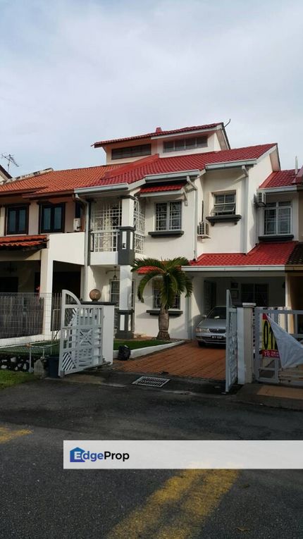 USJ 11 Double Storey House with Partly Furnished, Selangor, USJ