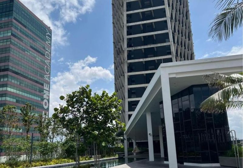 Yolo Signature Suites