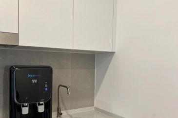 Yolo Signature Suites