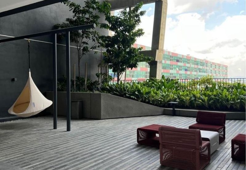 Yolo Signature Suites