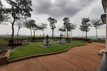 Main Place Residence