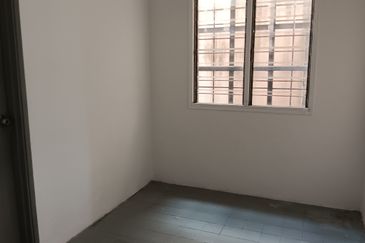 Subang Perdana Goodyear Court 8