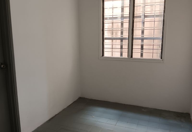 Subang Perdana Goodyear Court 8