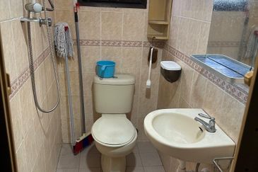 Subang Perdana Goodyear Court 9