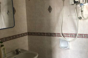 Subang Perdana Goodyear Court 10