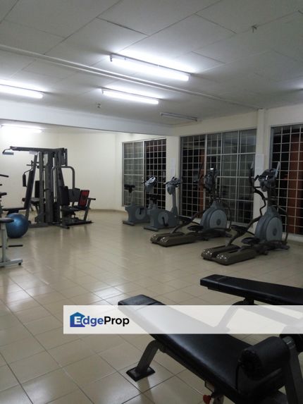 Goodyear Court 9 New Renovated  Low Floor, Selangor, USJ