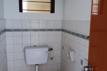 Subang Perdana Goodyear Court 10