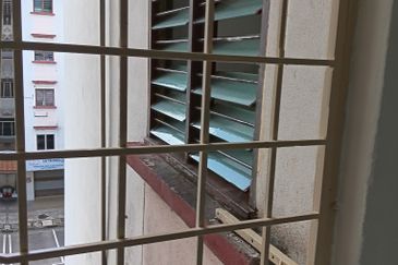 Subang Perdana Goodyear Court 10