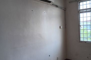 Subang Perdana Goodyear Court 9