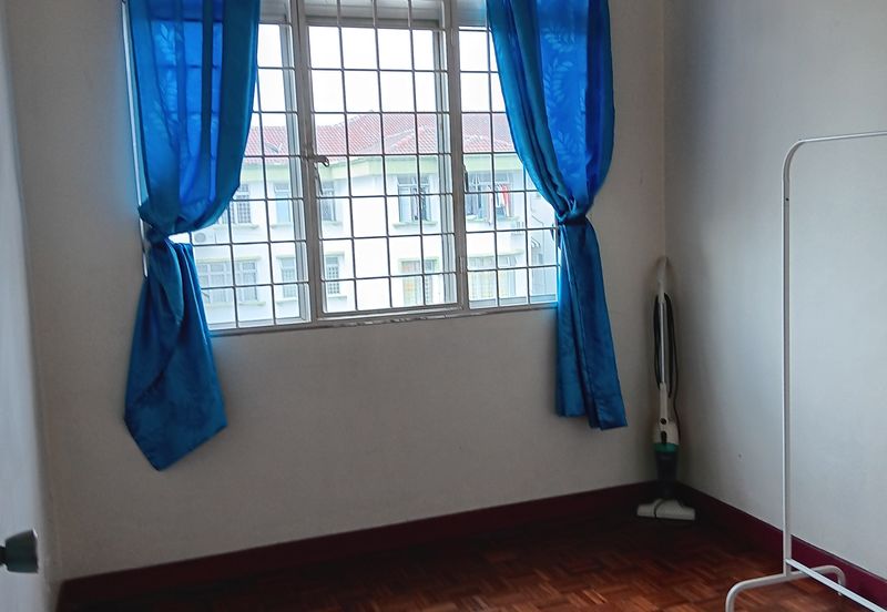 Subang Perdana Goodyear Court 9