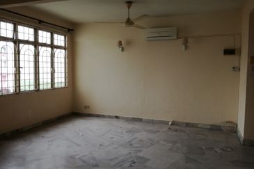 Subang Perdana Goodyear Court 9