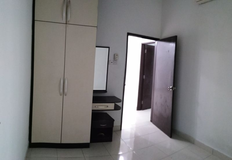 Subang Perdana Goodyear Court 8